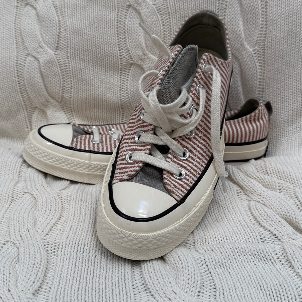 Converse All Star brown & White Striped